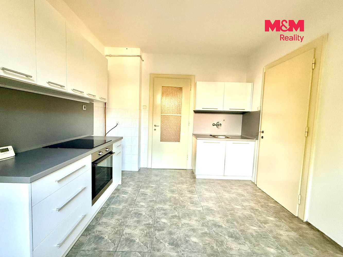 Pronájem bytu 3+1 75 m² — photo 2