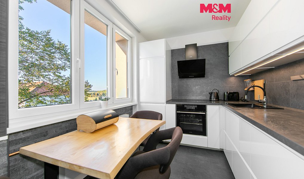 Prodej bytu 3+1, 61 m², Plzeň-sever, Líně