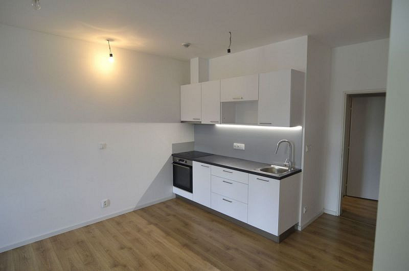 Pronájem bytu 2+kk 57 m² – fotografie 5