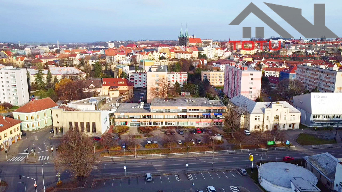 Pronájem obchodních prostor 155 m²