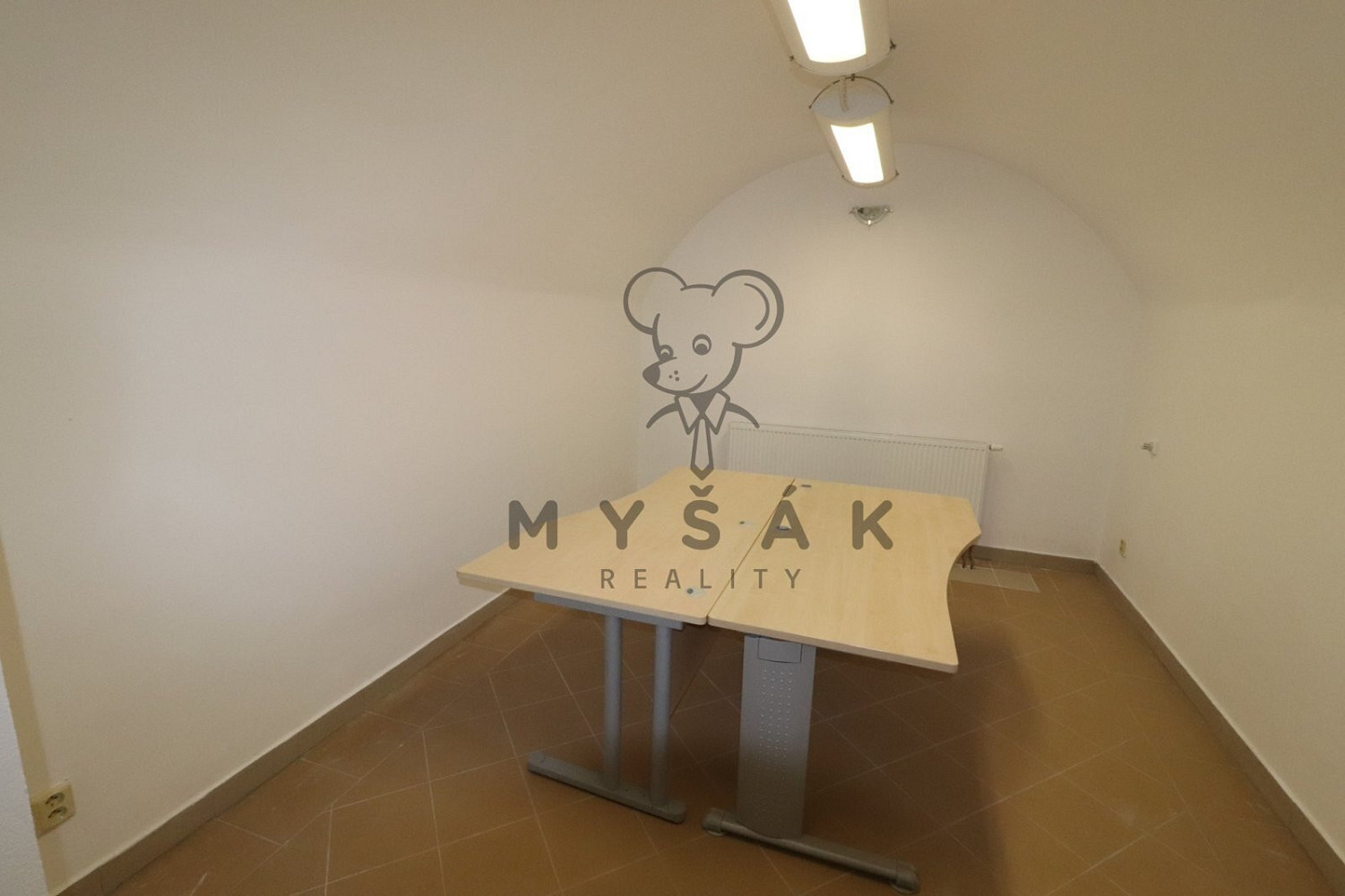 Pronájem kanceláře 65 m² — photo 4