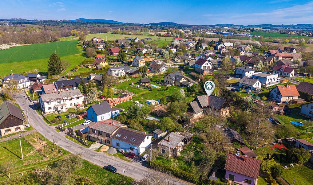 Prodej domu 200 m², Čtveřín – náhled fotky 2