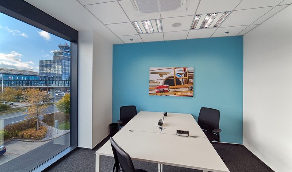 Pronájem kanceláře 45 m², Praha – náhled fotky 2