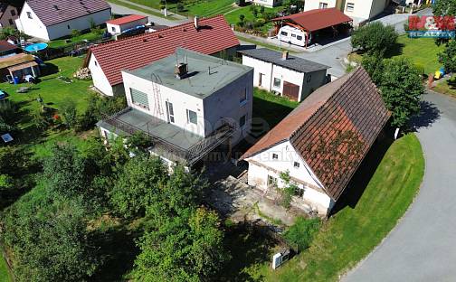 Prodej domu 105 m² s pozemkem 989 m², Cetoraz, okres Pelhřimov