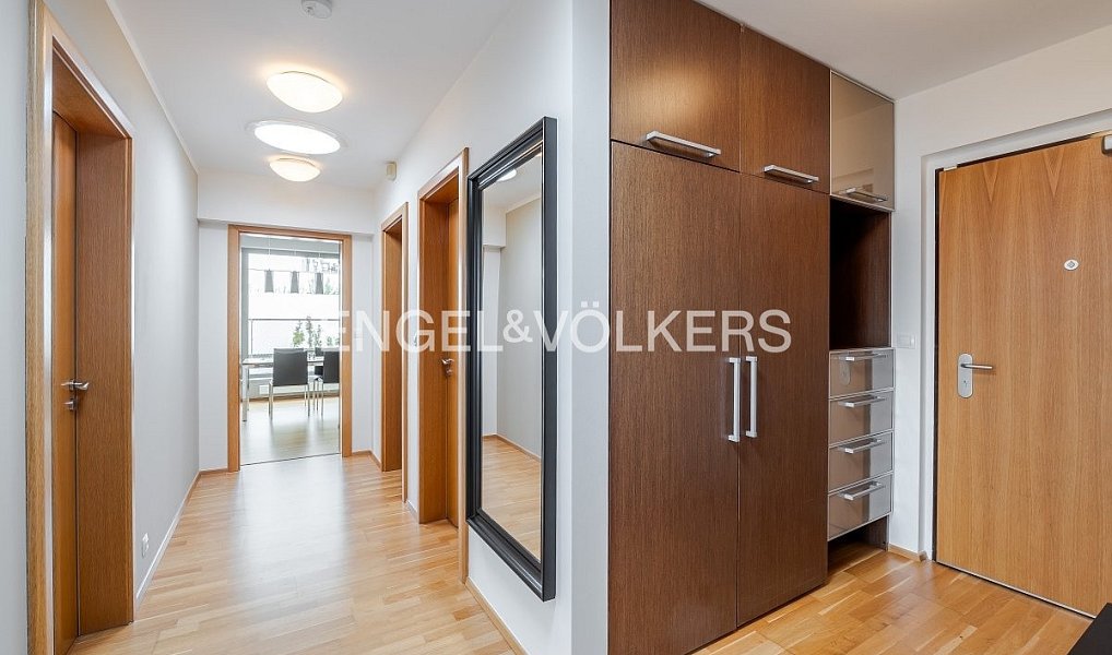 Pronájem bytu 3+kk 106 m², Praha – náhled fotky 12