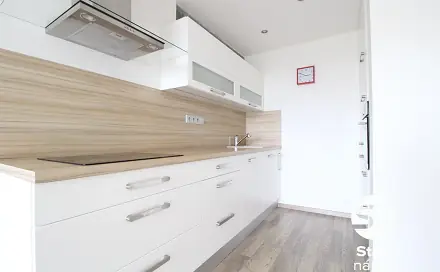 Pronájem bytu 3+kk 58 m², Cafourkova, Praha 8 - Bohnice