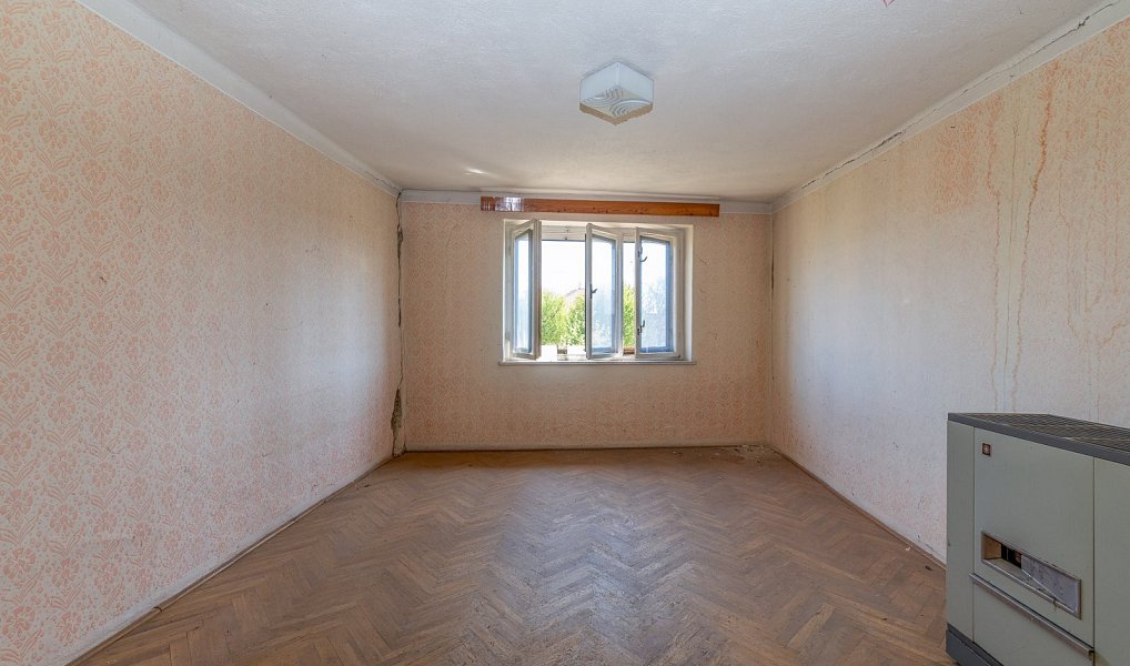Prodej domu 227 m² s pozemkem 3 154 m², Křenovice – náhled fotky 6