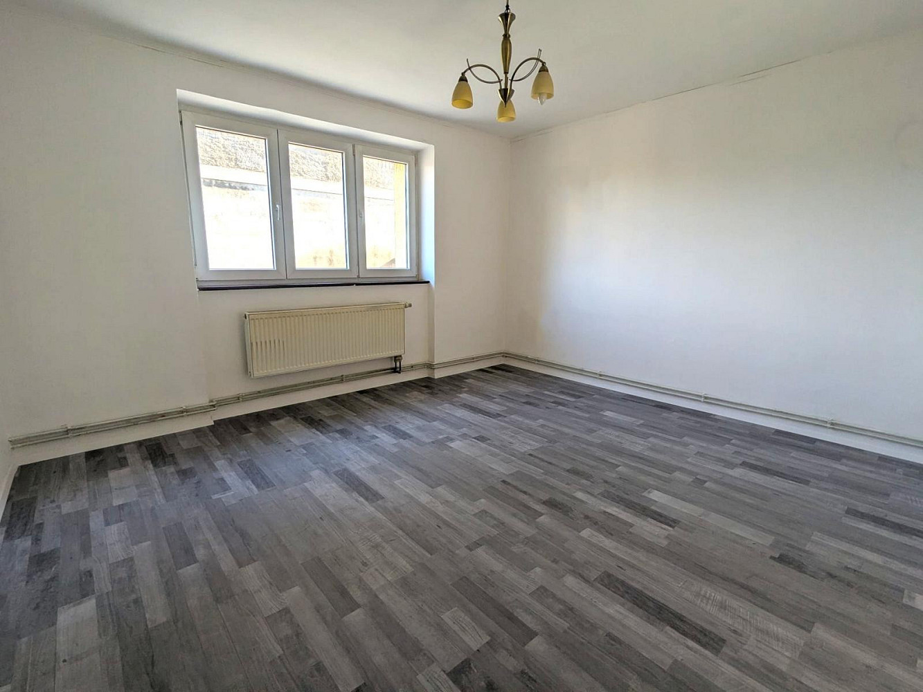 Pronájem bytu 3+1 56 m² — photo 2
