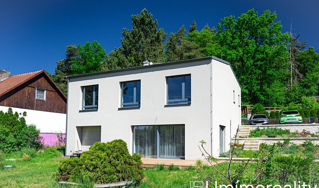 Prodej domu 161 m² s pozemkem 1 704 m², Kařez – náhled fotky 18