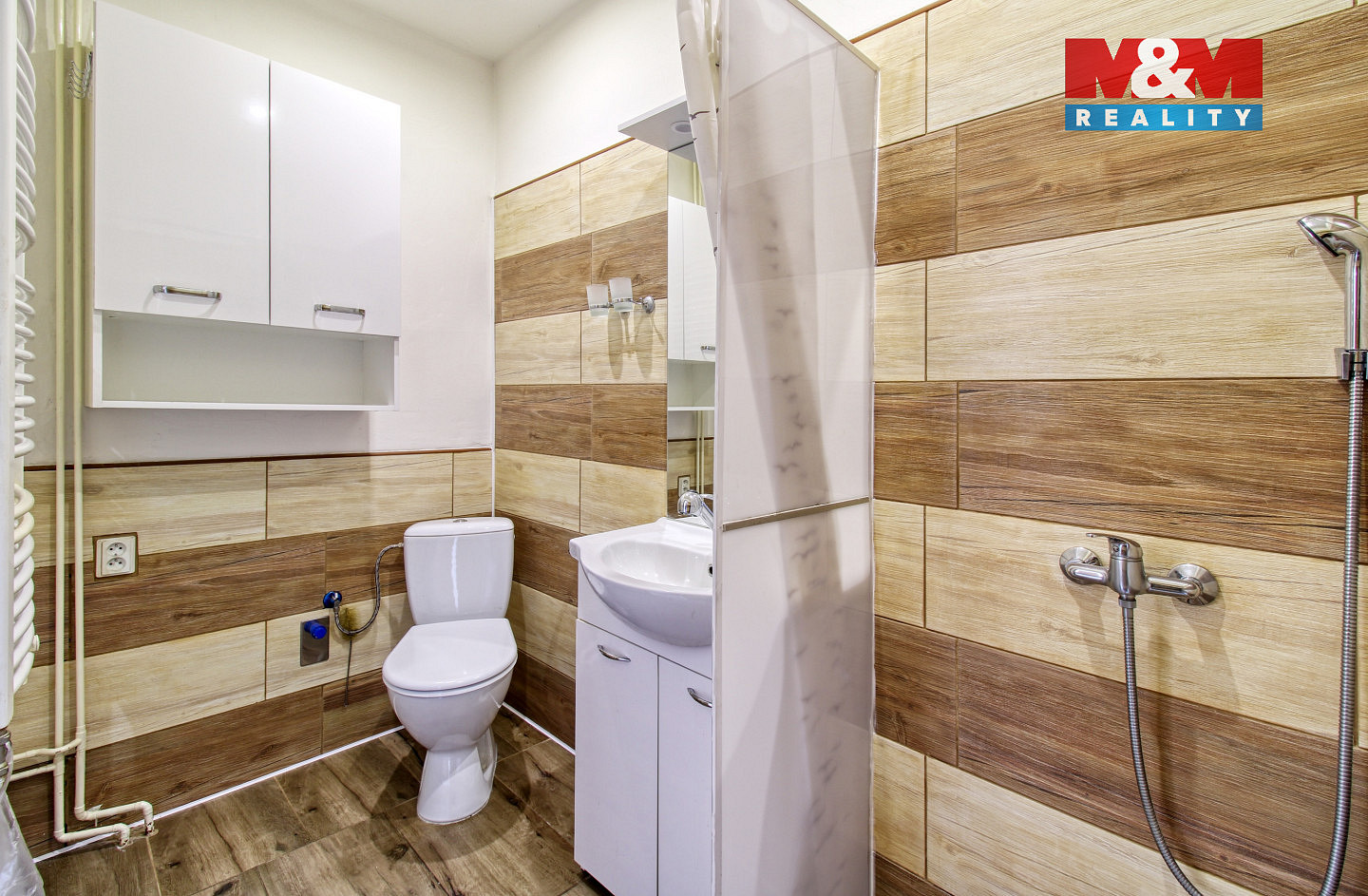 Prodej domu 252 m² s pozemkem 213 m² — photo 2