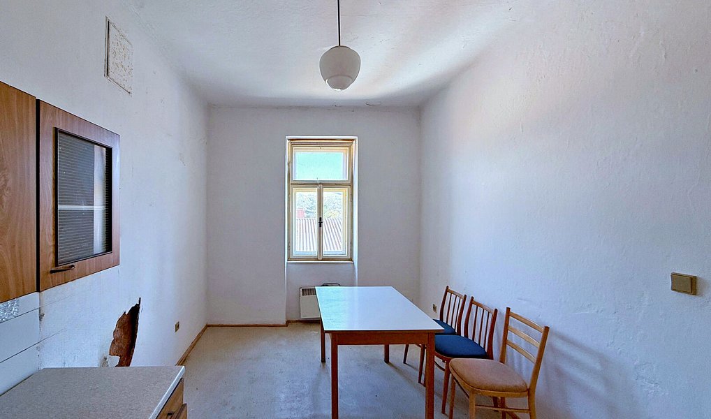 Prodej nájemního domu, činžáku 835 m², Prachatice – náhled fotky 24