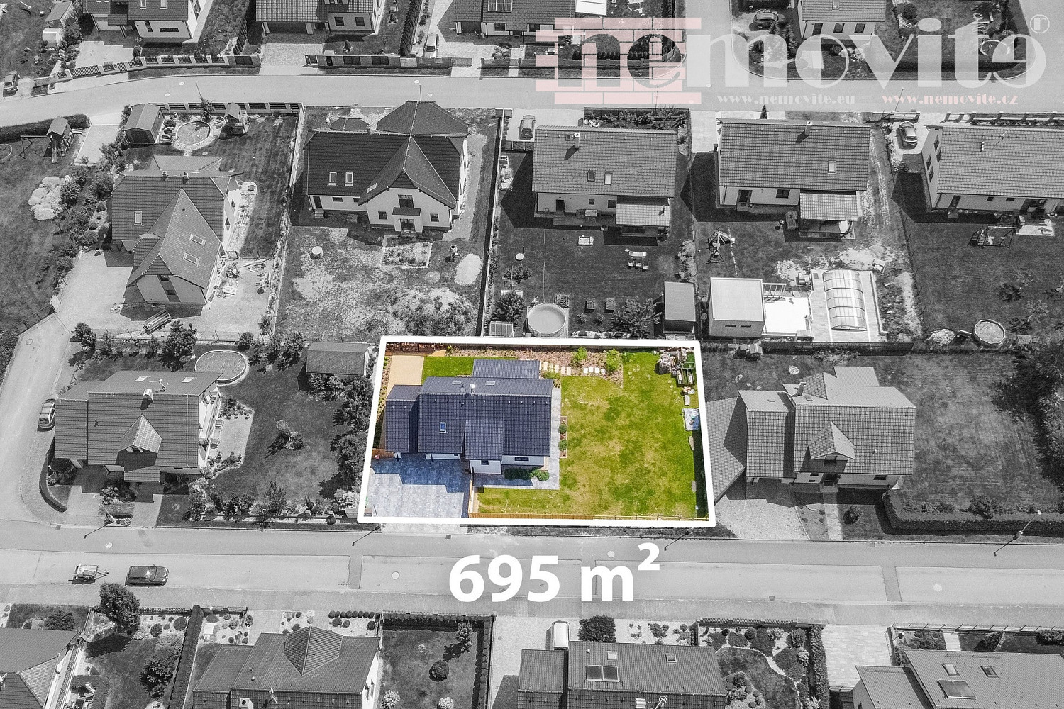 Prodej domu 140 m² s pozemkem 695 m² – fotografie 2