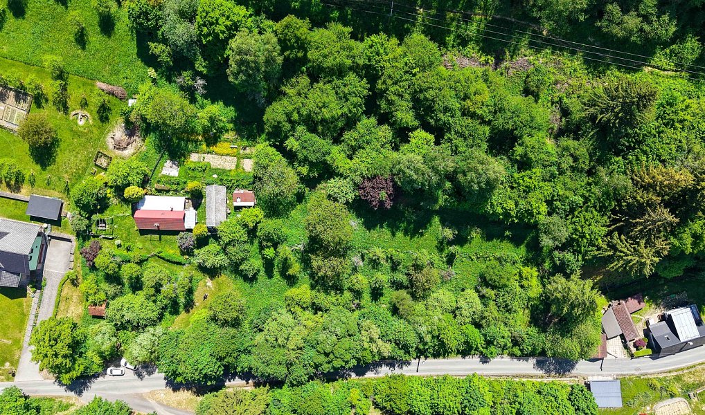Prodej stavebního pozemku 2 295 m², Vsetín – náhled fotky 2