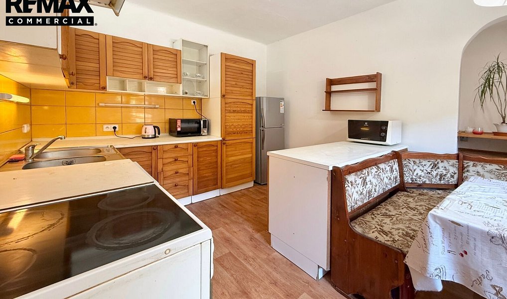 Prodej domu 225 m² s pozemkem 439 m², Praha – náhled fotky 32