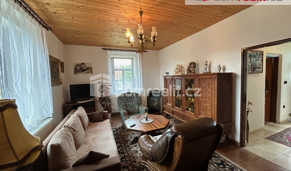 Prodej domu 240 m² s pozemkem 2 614 m², Chlístovice – náhled fotky 13