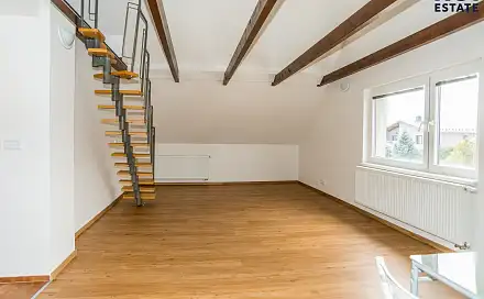 Pronájem bytu 2+kk 100 m²