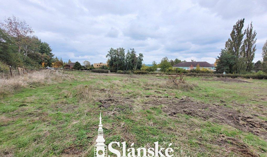 Prodej stavebního pozemku 3 600 m², Stochov – náhled fotky 3