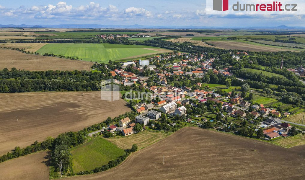 Prodej stavebního pozemku 3 478 m², Klobuky – náhled fotky 10
