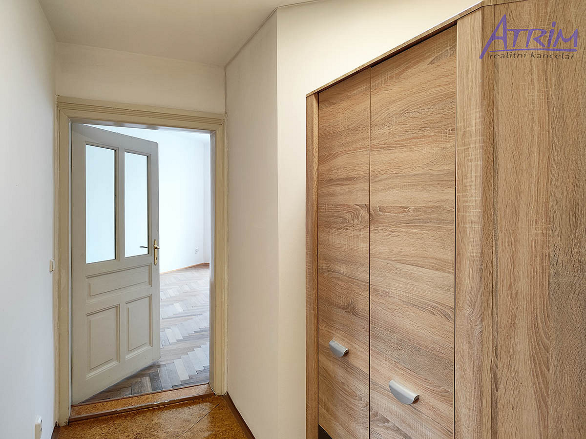 Pronájem bytu 2+1 86 m² — photo 4