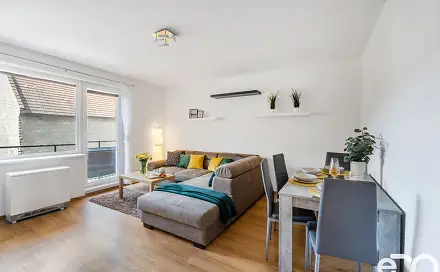Prodej bytu 3+1 108 m², Dobrovice - Libichov, okres Mladá Boleslav