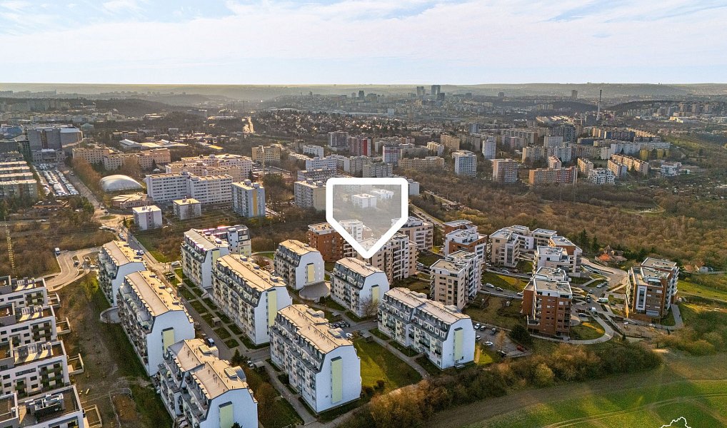 Prodej bytu 3+kk 73 m², Praha – náhled fotky 33