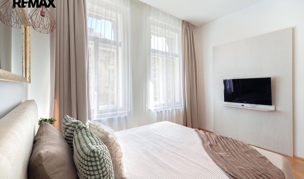 Prodej bytu 2+1 64 m², Praha – náhled fotky 4