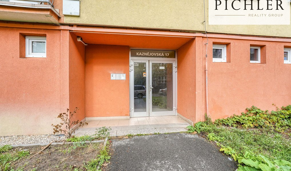 Pronájem bytu 3+1 63 m², Plzeň – náhled fotky 21