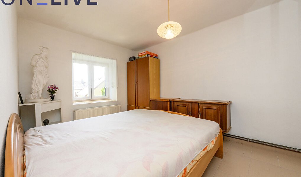 Prodej domu 234 m² s pozemkem 1 080 m², Tužice – náhled fotky 17