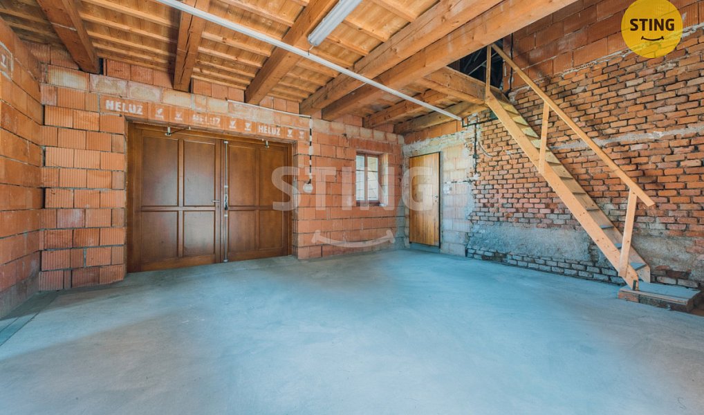 Prodej domu 272 m² s pozemkem 5 189 m², Stará Paka – náhled fotky 17