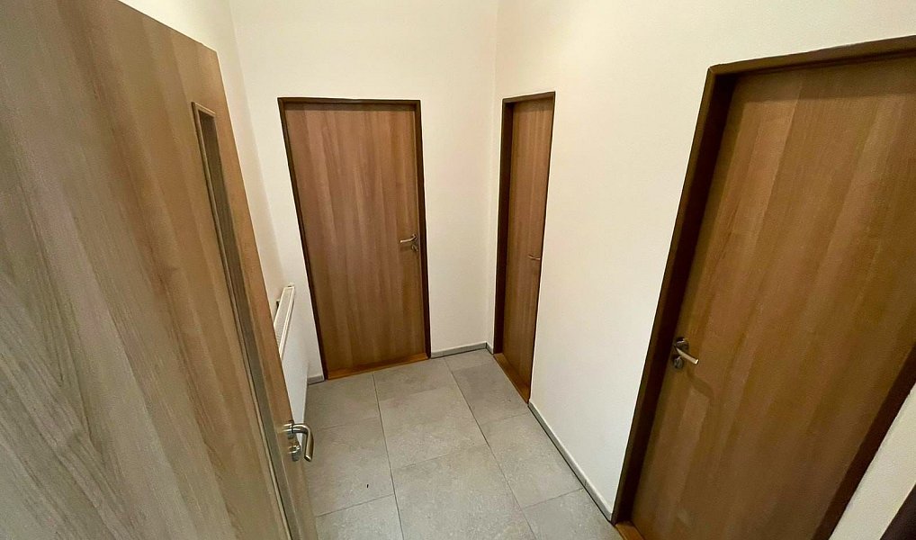 Pronájem kanceláře 13 m², Hodonín – náhled fotky 8
