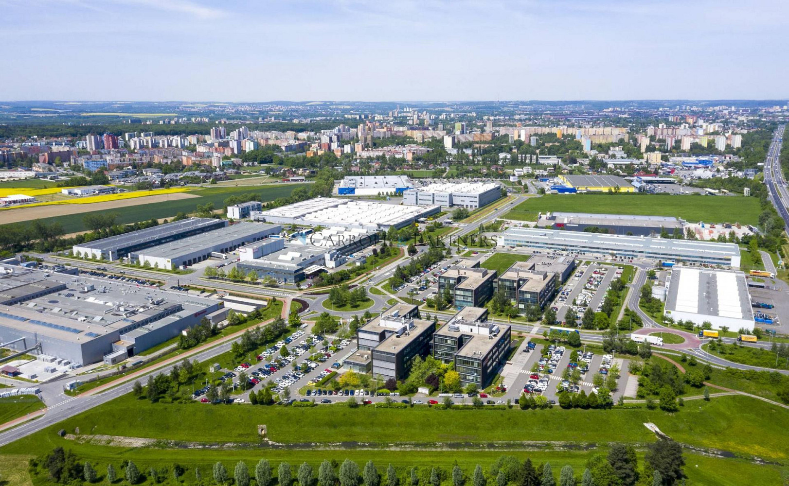 Pronájem skladovacích prostor 1 500 m²