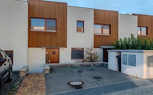 Pronájem domu 105 m² s pozemkem 203 m², Švestková, Kutná Hora - Hlouška