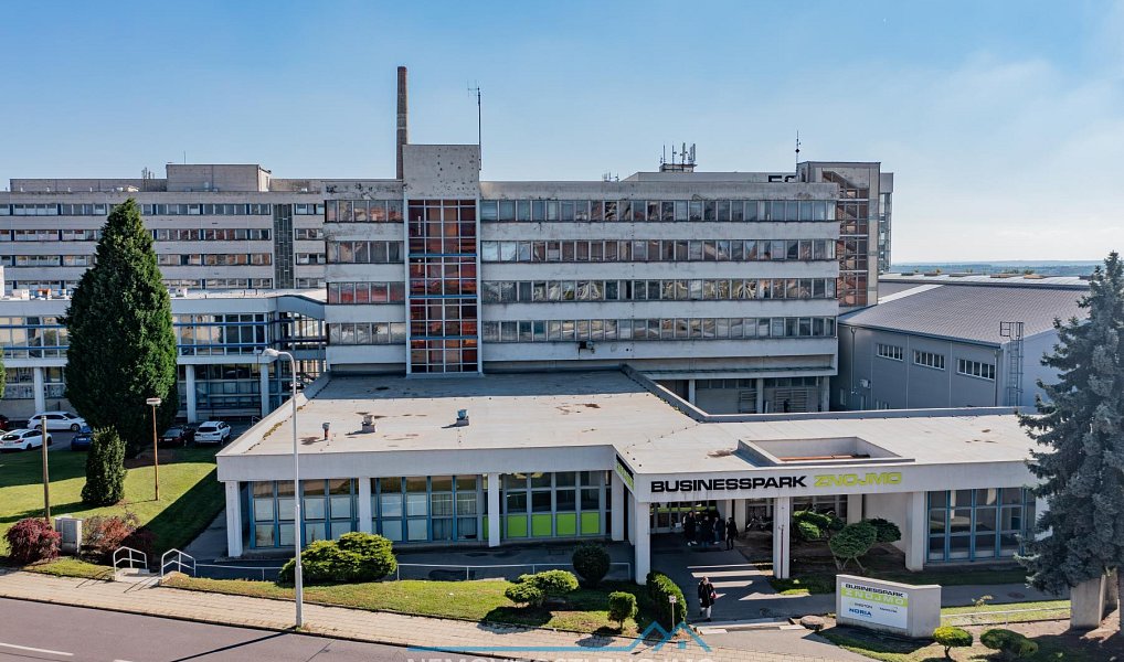 Pronájem výrobních prostor 450 m², Znojmo – náhled fotky 3