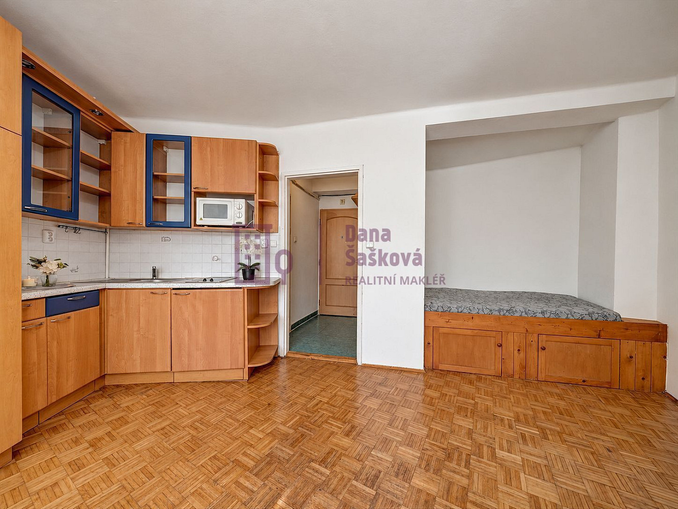 Pronájem bytu 1+kk 25 m² – fotografie 2