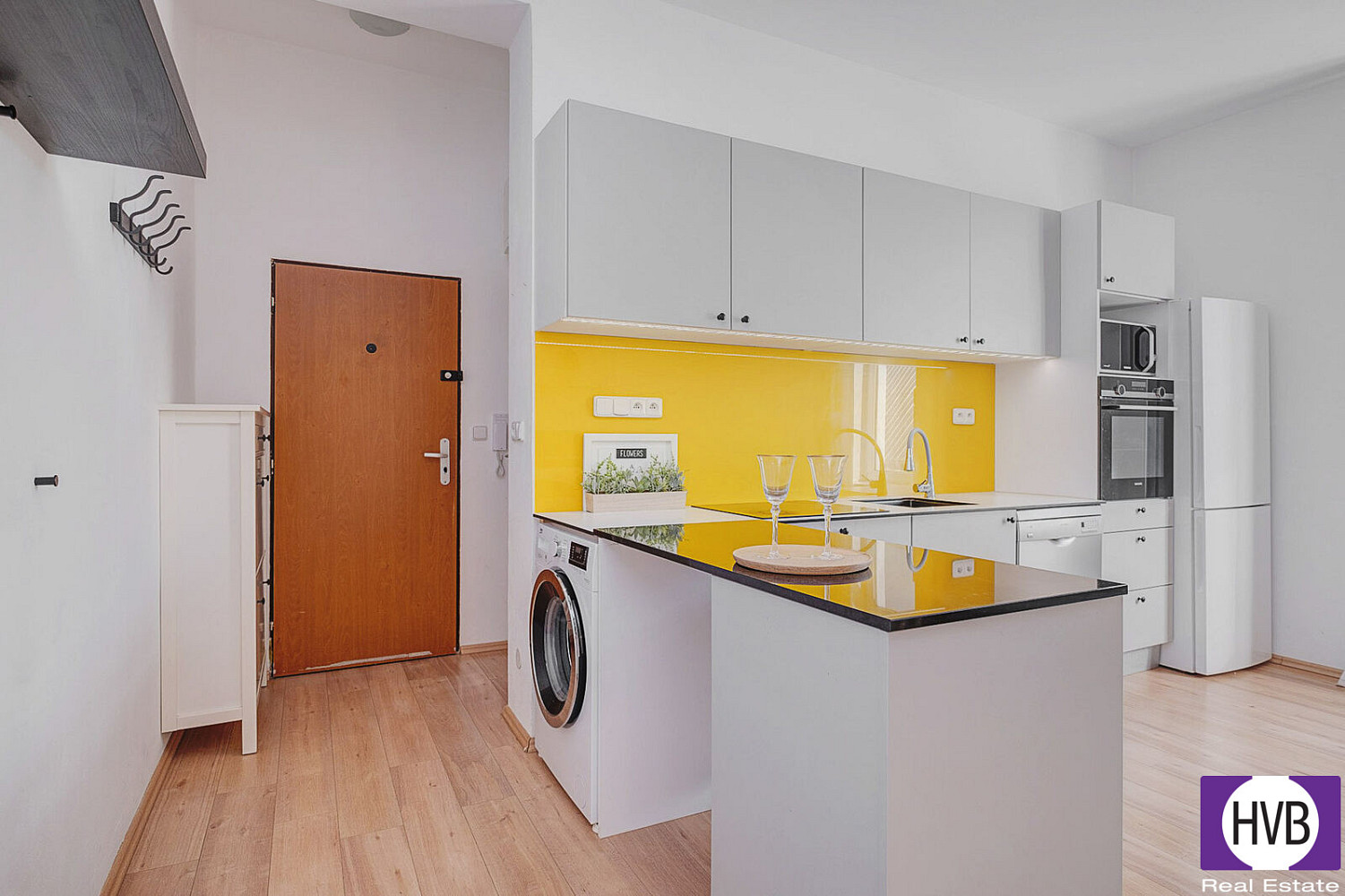 Prodej bytu 2+1 64 m² – fotografie 2