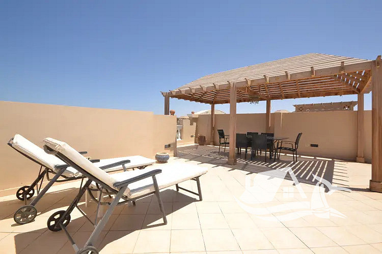 Prodej domu 490 m² s pozemkem 200 m² — photo 2