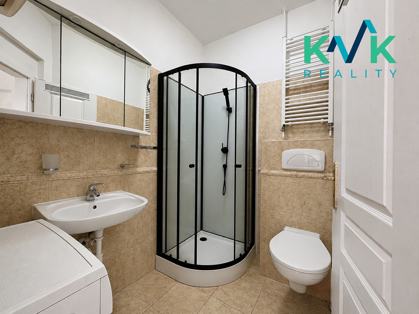 Pronájem bytu 2+1 74 m² – fotografie 5