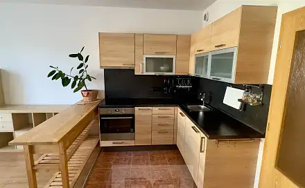 Pronájem bytu 1+kk 32 m²