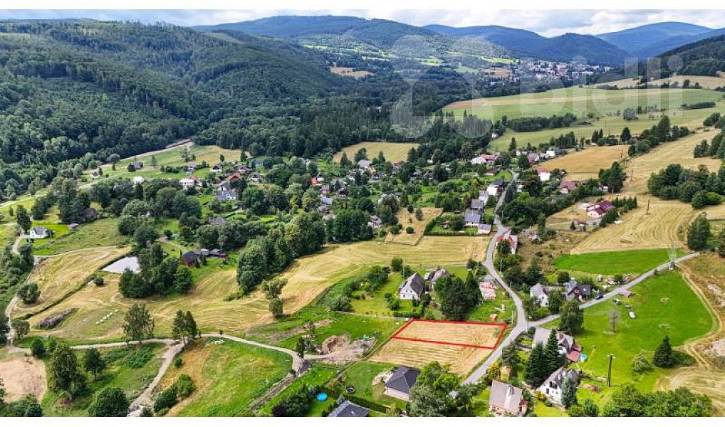 Prodej stavebního pozemku 1 134 m², Karlovice – náhled fotky 3
