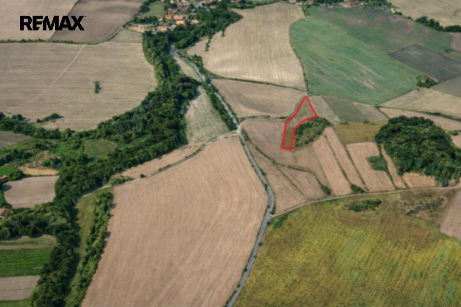 Prodej pole 6 121 m²