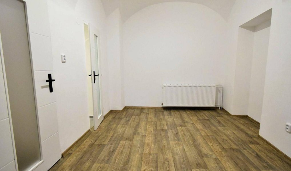 Prodej obchodních prostor 839 m², Vyškov – náhled fotky 8