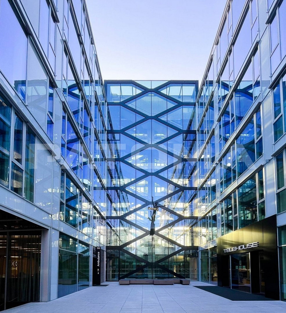 Pronájem kanceláře 620 m² – fotografie 5