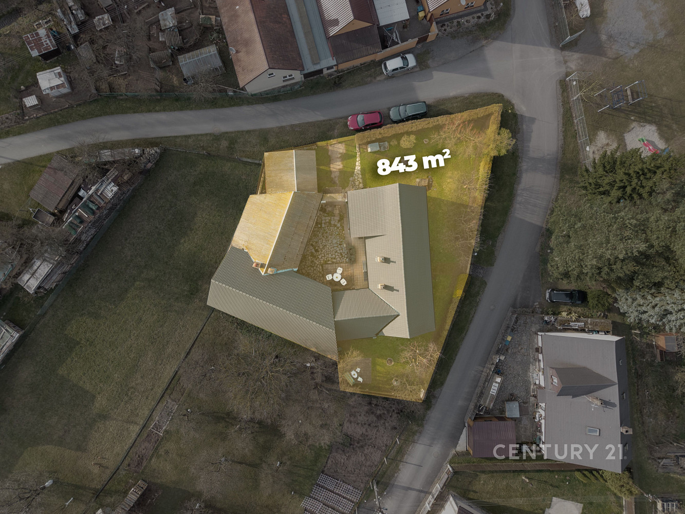Prodej domu 150 m² s pozemkem 843 m² — photo 2