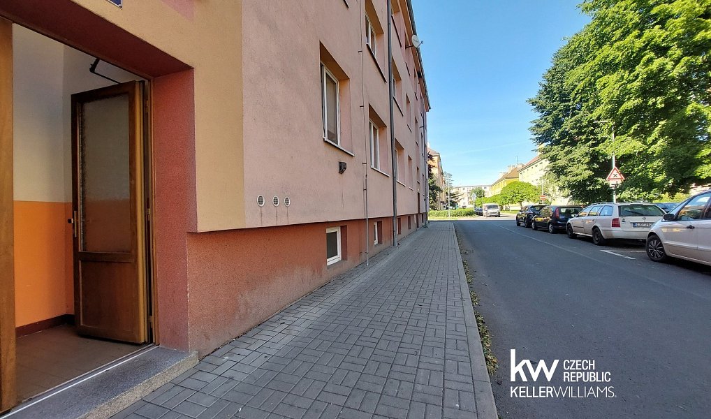 Pronájem bytu 2+kk 57 m², Duchcov – náhled fotky 24