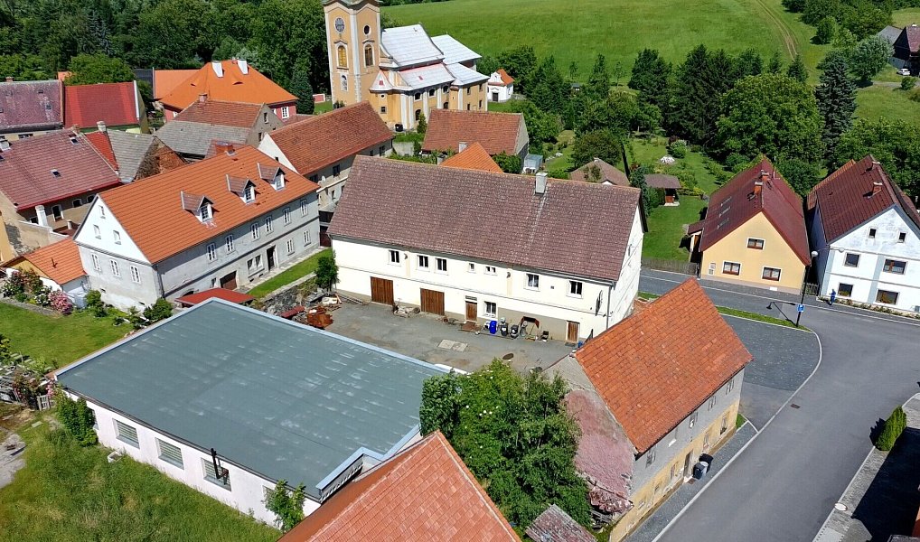 Prodej skladovacích prostor 900 m², Kravaře – náhled fotky 3