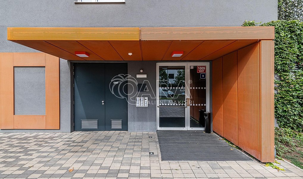 Prodej bytu 1+kk 33 m², Praha – náhled fotky 19