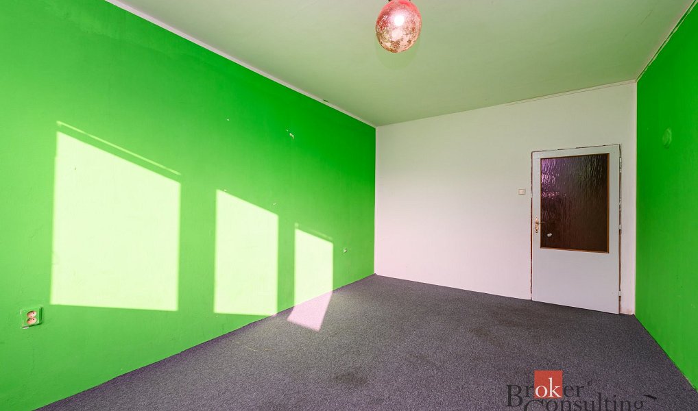 Prodej bytu 3+1 74 m², Loza – náhled fotky 12