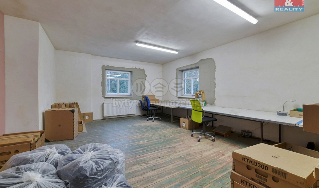 Prodej výrobních prostor 745 m², Stráž – náhled fotky 18