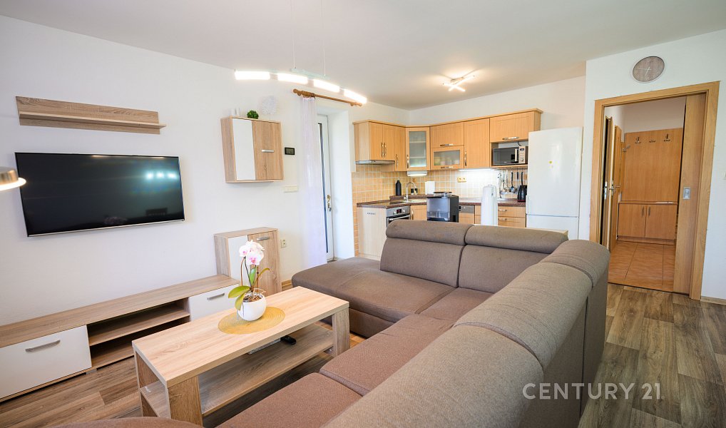 Prodej domu 180 m² s pozemkem 1 679 m², Červený Hrádek – náhled fotky 8
