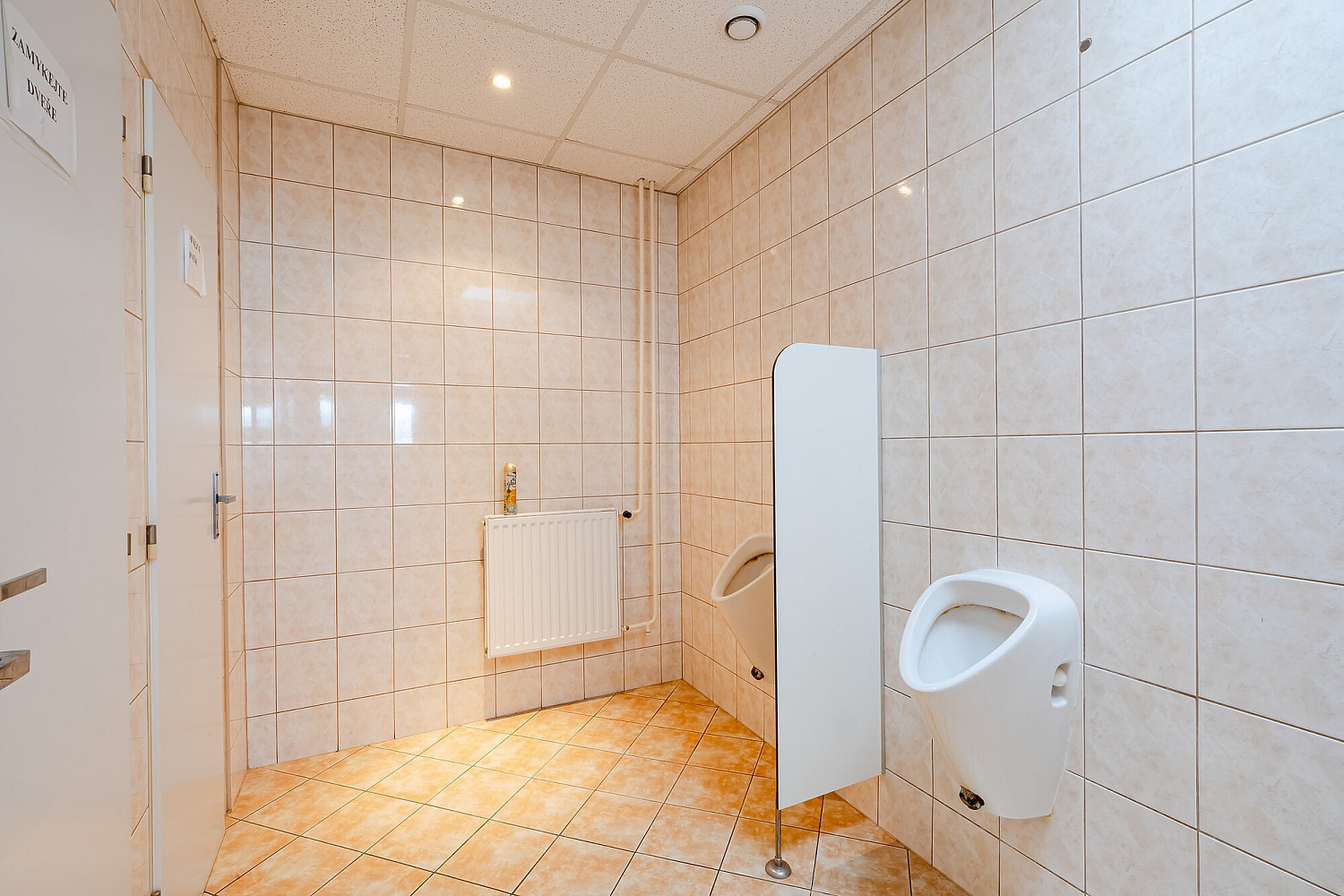 Pronájem kanceláře 14 m² – fotografie 5